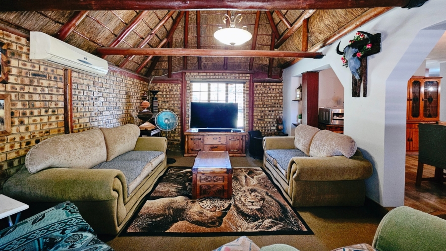 3 Bedroom Property for Sale in Noordhoek Free State
